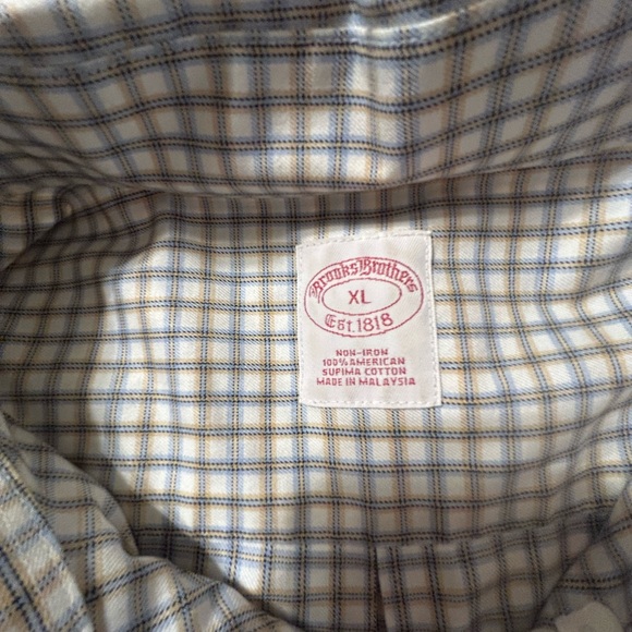Brooks Brothers Athletic Button Down - Picture 3 of 4